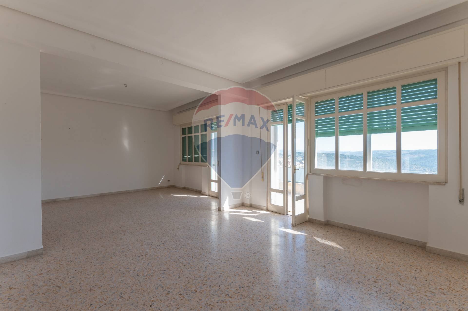 Stanza vuota - Appartamento VIA FILIPPO SILVESTRI
2, Ragusa - foto 3