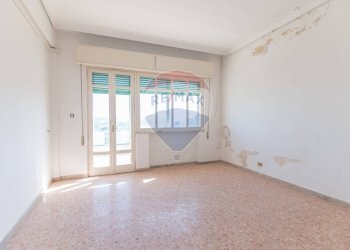 Stanza vuota - Appartamento VIA FILIPPO SILVESTRI
 
2, Ragusa - foto 11