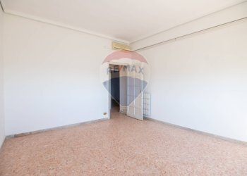 Stanza vuota - Appartamento VIA FILIPPO SILVESTRI
 
2, Ragusa - foto 12