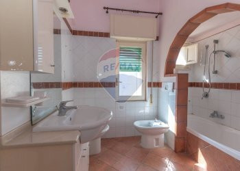 Bagno - Appartamento VIA FILIPPO SILVESTRI
 
2, Ragusa - foto 13