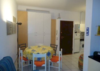 soggiorno - Bilocale vico Gioia Flavio, Spotorno - foto 3