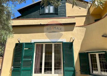 Casa all\'aperto - Villa Contrada Niscima
 
snc, Caltanissetta - foto 13