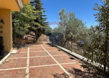 Terrazza - Villa Contrada Niscima
 
snc, Caltanissetta - foto 16