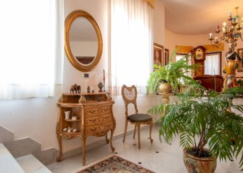 Foto 12 - Villa Via Olbia
 
4, Luras - foto 12