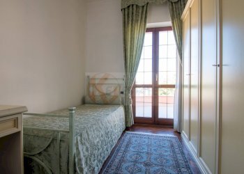 Foto 29 - Villa Via Olbia
 
4, Luras - foto 29