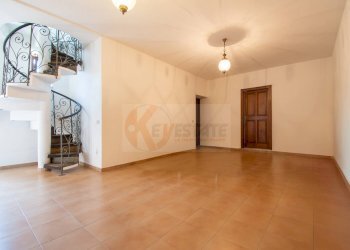 Foto 39 - Villa Via Olbia
 
4, Luras - foto 39