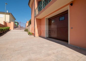 Foto 42 - Villa Via Olbia
 
4, Luras - foto 42