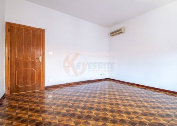 Foto 3 - Quadrilocale via Berlinguer
 
1, Chiaramonti - foto 3