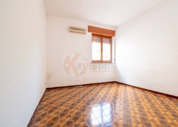 Foto 9 - Quadrilocale via Berlinguer
 
1, Chiaramonti - foto 9