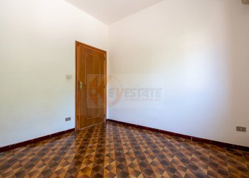 Foto 13 - Quadrilocale via Berlinguer
 
1, Chiaramonti - foto 13