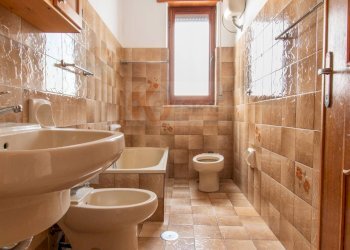 Foto 15 - Quadrilocale via Berlinguer
 
1, Chiaramonti - foto 15