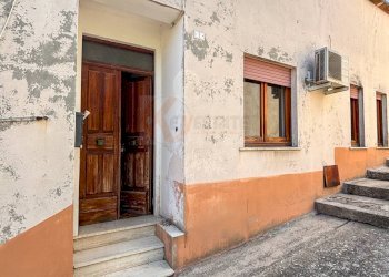 Foto 24 - Quadrilocale via Berlinguer
 
1, Chiaramonti - foto 24