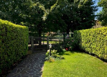 Foto 4 - Villa a Schiera Via Madre Teresa di Calcutta
 
451, Villa d'Ogna - foto 4