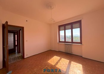 Foto 4 - Trilocale Viale Vittorio Veneto
 
35F, Carrù - foto 4