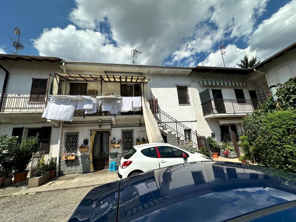 Facciata - Casa indipendente Samarate - foto 1