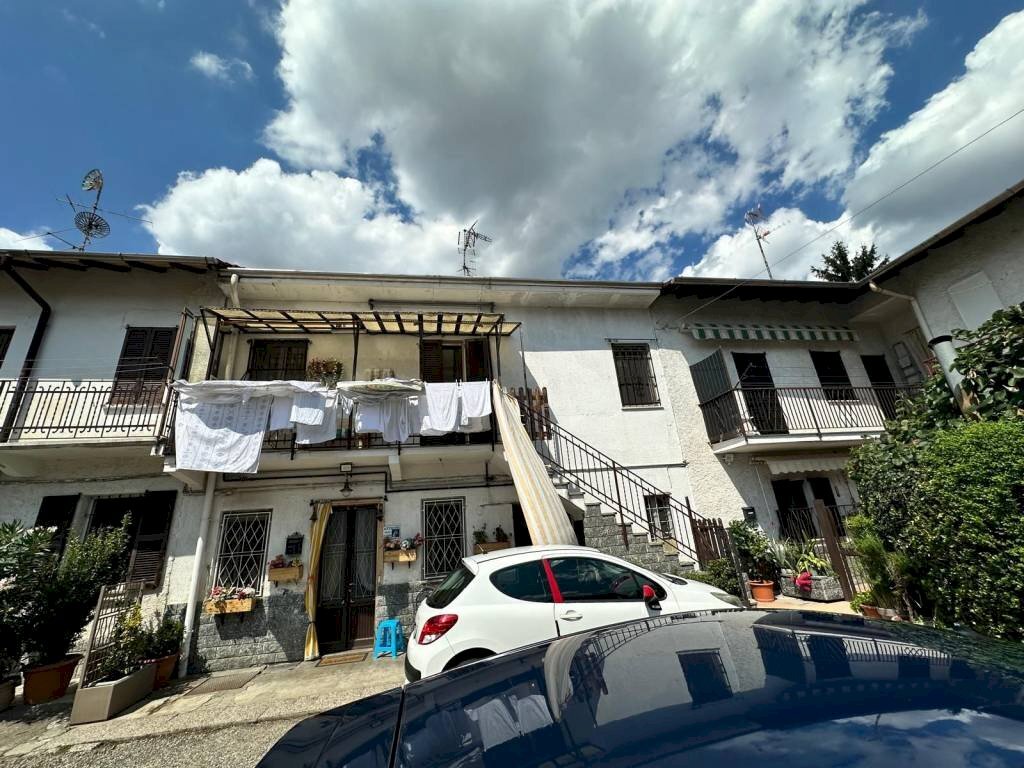 Facciata - Casa indipendente Samarate - foto 2