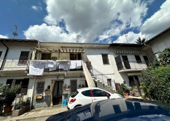 Facciata - Casa indipendente Samarate - foto 2