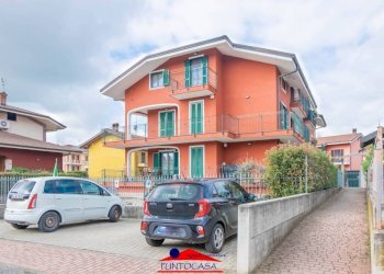 Facciata - Bilocale via Donatori di Sangue, 4, Villafalletto - foto 2