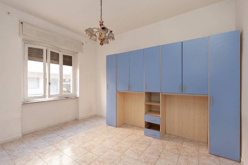 Camera da letto - Two-room apartment via Monte Rosa, 93, Torino - photo 2