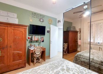 Camera da letto - Bilocale via Taggia, Genova - foto 20