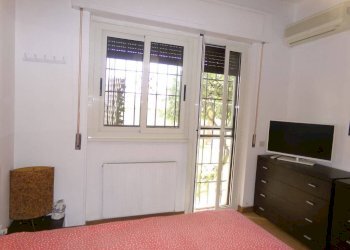 Camera da letto - Trilocale viale delle Nereidi, 2, Anzio - foto 32