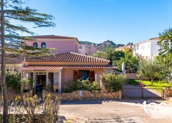 Villa a Schiera San Teodoro - foto 1