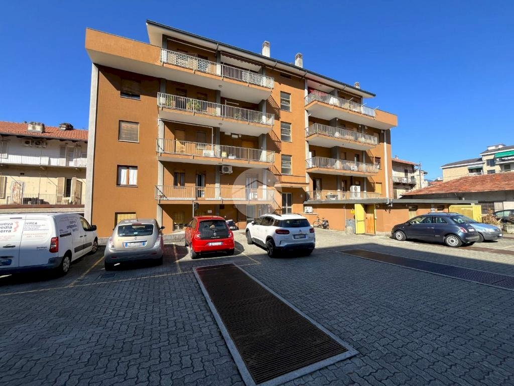 Quadrilocale Via circonvallazione, Ivrea - foto 2