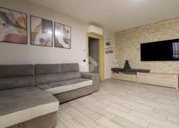 Three-room apartment Via Canale, Casalgrande - photo 13