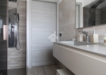 Three-room apartment Via Canale, Casalgrande - photo 17