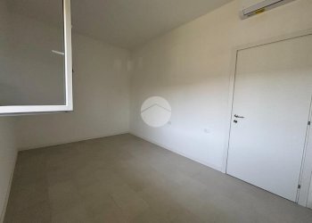 Three-room apartment Via Romagna, Opera - photo 14