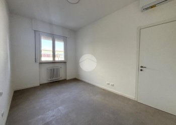 Three-room apartment Via Romagna, Opera - photo 15