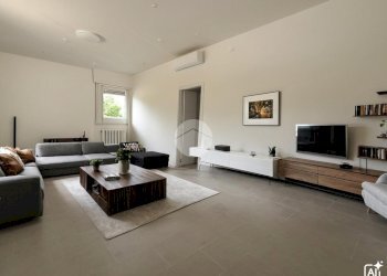 Three-room apartment Via Romagna, Opera - photo 23