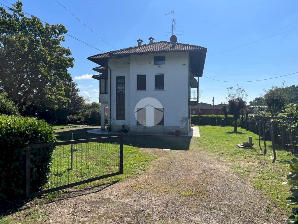 Casa indipendente Via Colombo, Mottalciata - foto 1