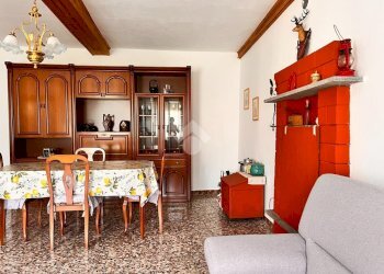 Casa semi indipendente Via cravello, Valdilana - foto 2