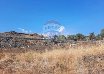 Vista delle montagne - Terreno agricolo contrada decima
 
snc, Belpasso - foto 7