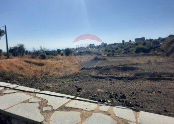Vista delle montagne - Terreno agricolo contrada decima
 
snc, Belpasso - foto 10