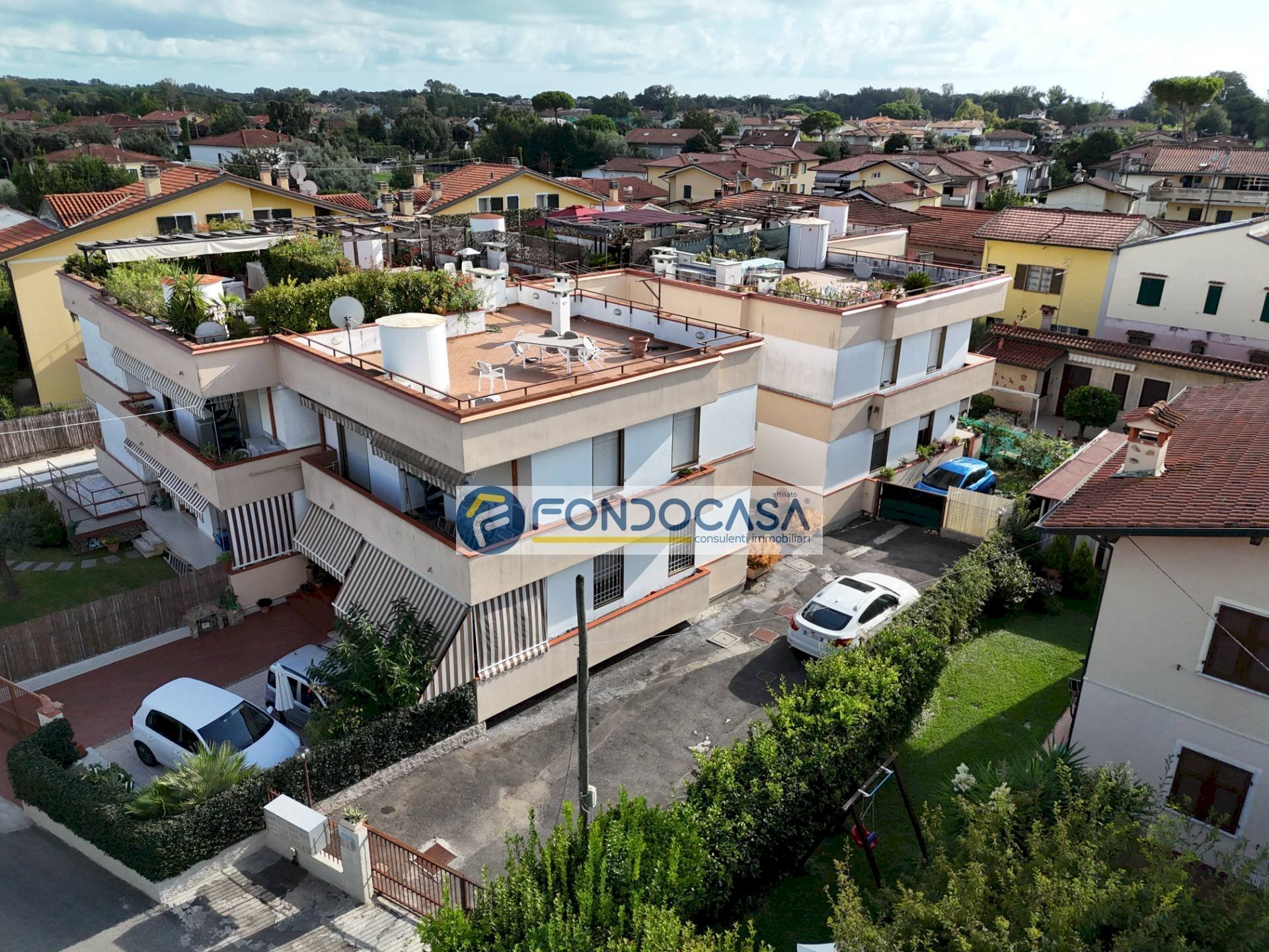 ESTERNO - Appartamento Via san Giuseppe Vecchio, Massa - foto 2