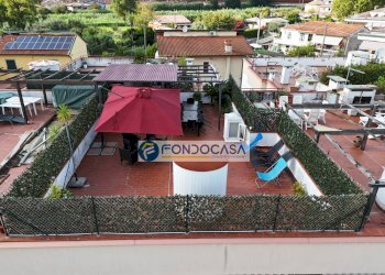 TERRAZZO - Appartamento Via san Giuseppe Vecchio, Massa - foto 10