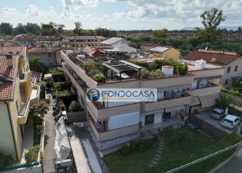 TERRAZZO - Appartamento Via san Giuseppe Vecchio, Massa - foto 40