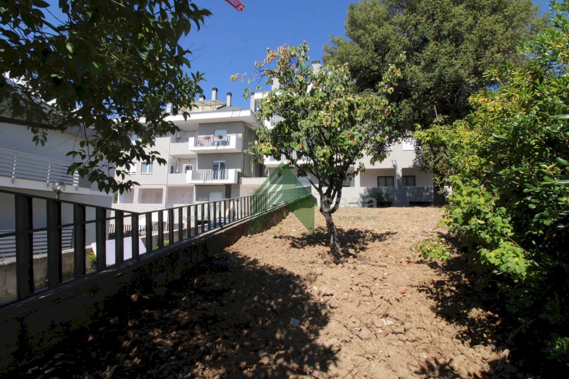 Palazzo - Quadrilocale via Cona
 
104/N, Teramo - foto 2