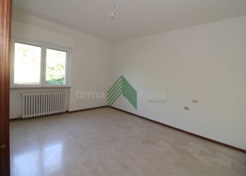 Camera - Quadrilocale via Cona
 
104/N, Teramo - foto 15