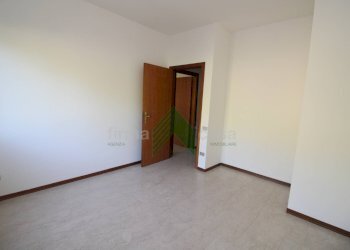 Camera - Quadrilocale via Cona
 
104/N, Teramo - foto 20