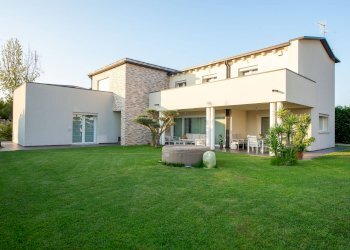 Foto 1 - Villa Via Arno
 
29, Jesolo - foto 1