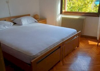 Camera da letto - Quadrilocale via Lungolago, Molveno - foto 25