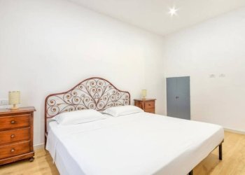 Camera da letto - Non-buildable land vico Giannini, 4, Genova (neighborhood Centro Storico) - photo 4