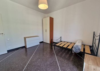 Camera da letto - Non-buildable land via Gian Battista Gaulli, 8, Genova (neighborhood Marassi) - photo 22
