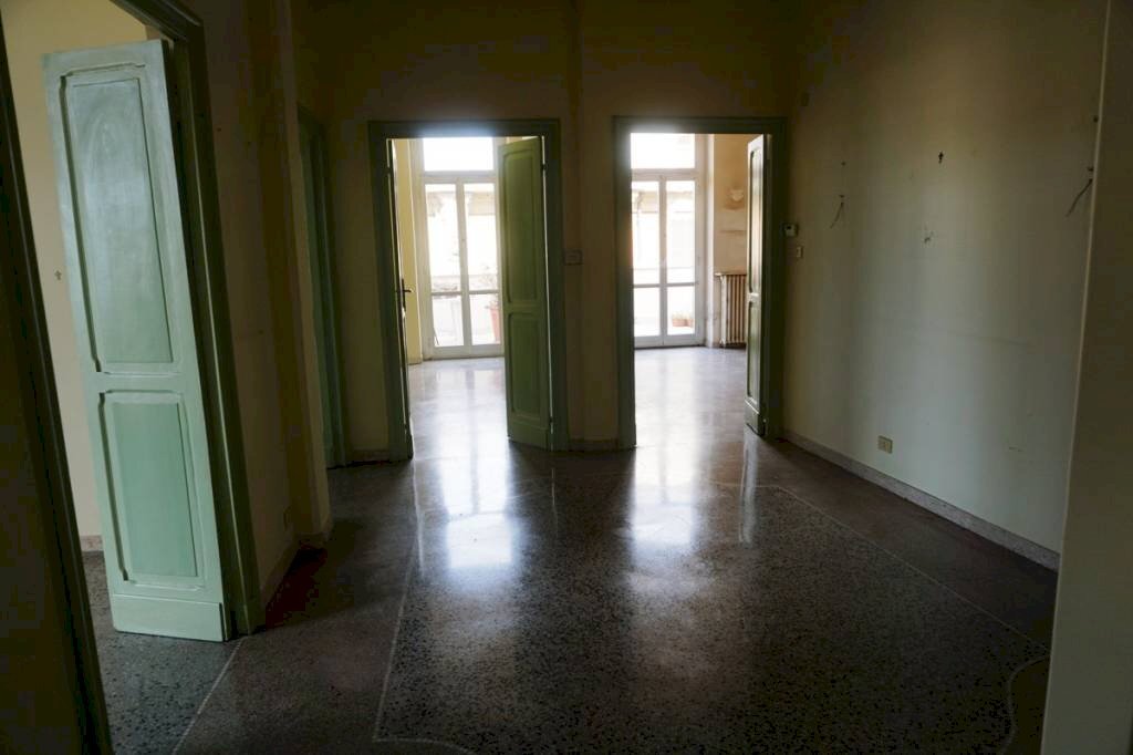 Ingresso - Appartamento via Antonio Cantore, Genova (zona Sampierdarena) - foto 2