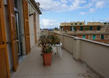 Terrazzo - Appartamento via Antonio Cantore, Genova (zona Sampierdarena) - foto 1