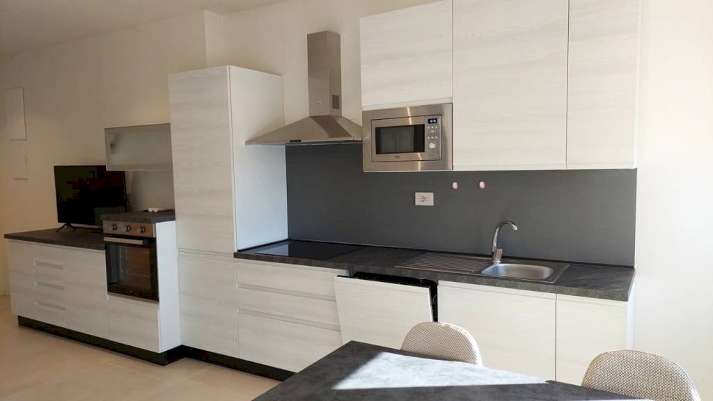 Cucina - Appartamento corso Cortemilia, Alba - foto 3
