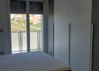 Camera da letto - Appartamento corso Cortemilia, Alba - foto 9